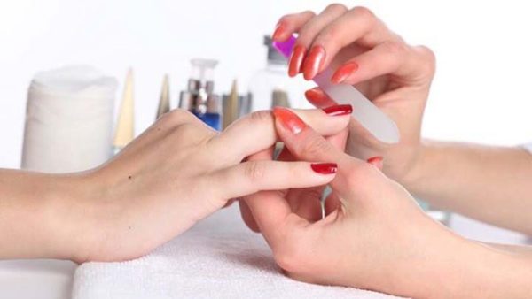 Curso de Manicure Profissionalizante: O Que Você Vai Aprender e Onde Fazer Curso de Manicure Profissionalizante: O Que Você Vai Aprender e Onde Fazer