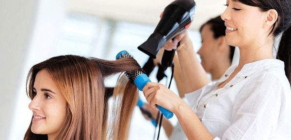 Curso de Cabeleireiro: O Que Você Vai Aprender e Onde Fazer? Curso de Cabeleireiro: O Que Você Vai Aprender e Onde Fazer?