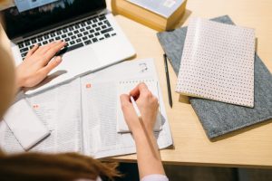 cursos online gratuitos fgv